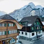 Alpine Apartment *