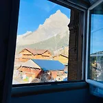 Alpine Διαμέρισμα *